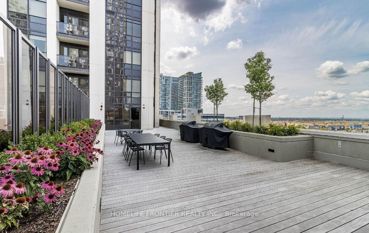 Photo 14 of Unit 803, 9085 Jane Street, Vaughan, Concord — HOMEH