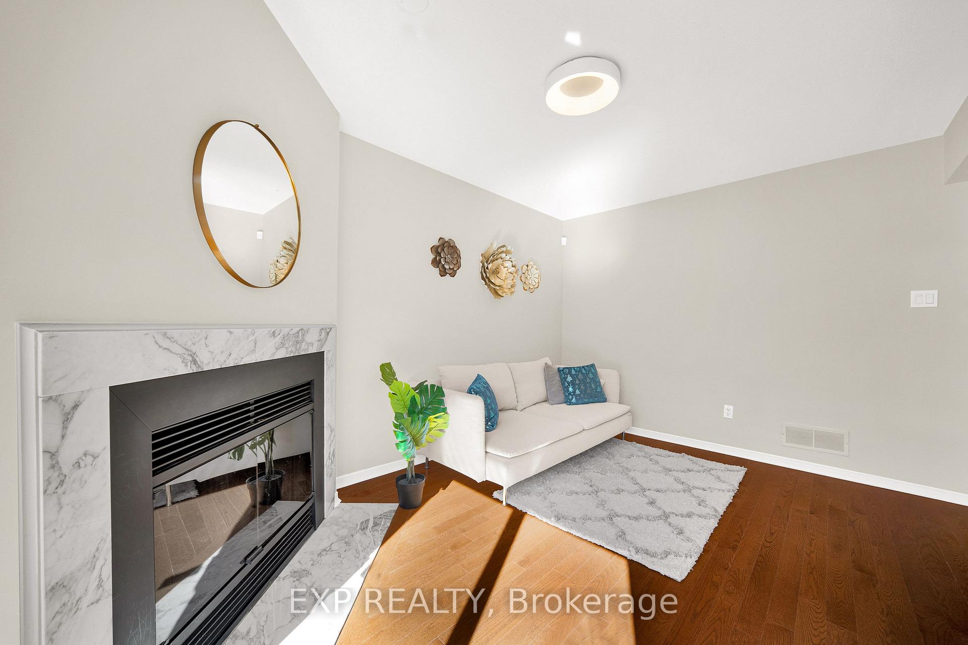 Photo 9 of 105 Southport Drive, Ottawa, Hunt Club Park/Greenboro — HOMEH