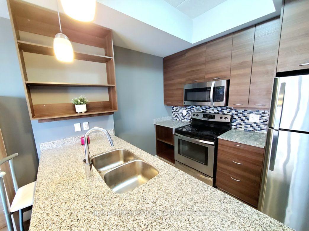 Photo 11 of Unit 701, 318 Spruce Street, Waterloo — HOMEH