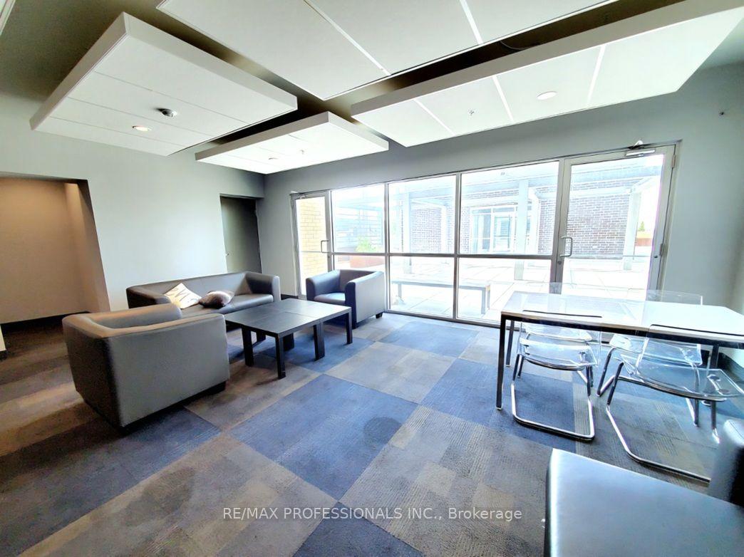 Photo 31 of Unit 701, 318 Spruce Street, Waterloo — HOMEH