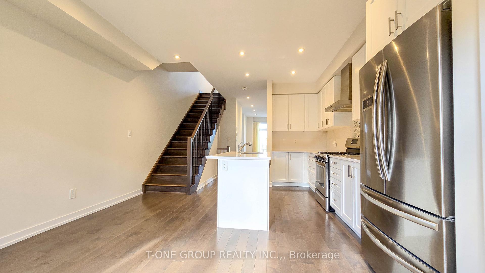 Photo 2 of 32 Harvest Field Road, Markham, Cornell — HOMEH