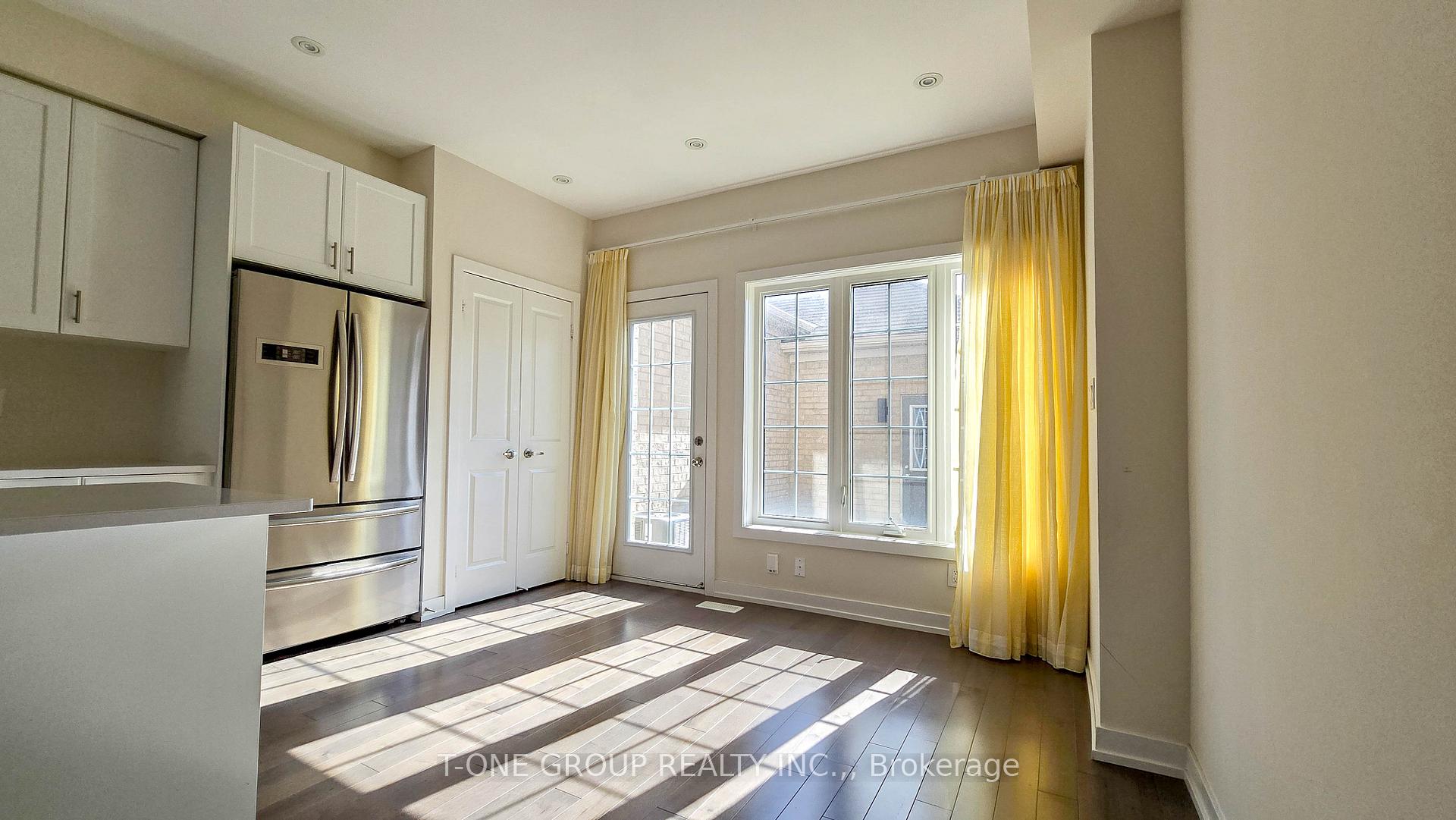 Photo 4 of 32 Harvest Field Road, Markham, Cornell — HOMEH