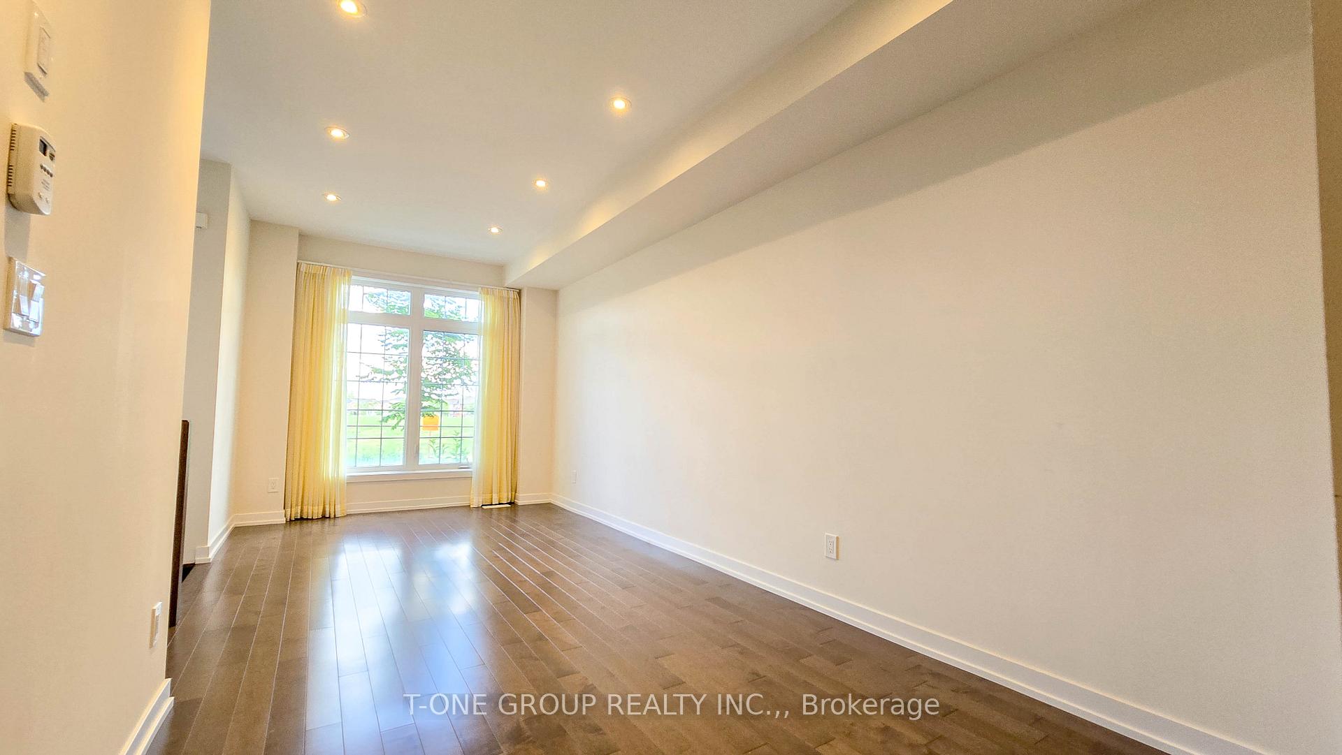 Photo 5 of 32 Harvest Field Road, Markham, Cornell — HOMEH