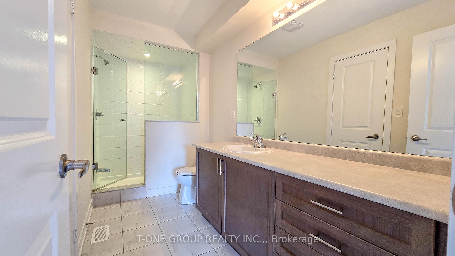 Photo 10 of 32 Harvest Field Road, Markham, Cornell — HOMEH