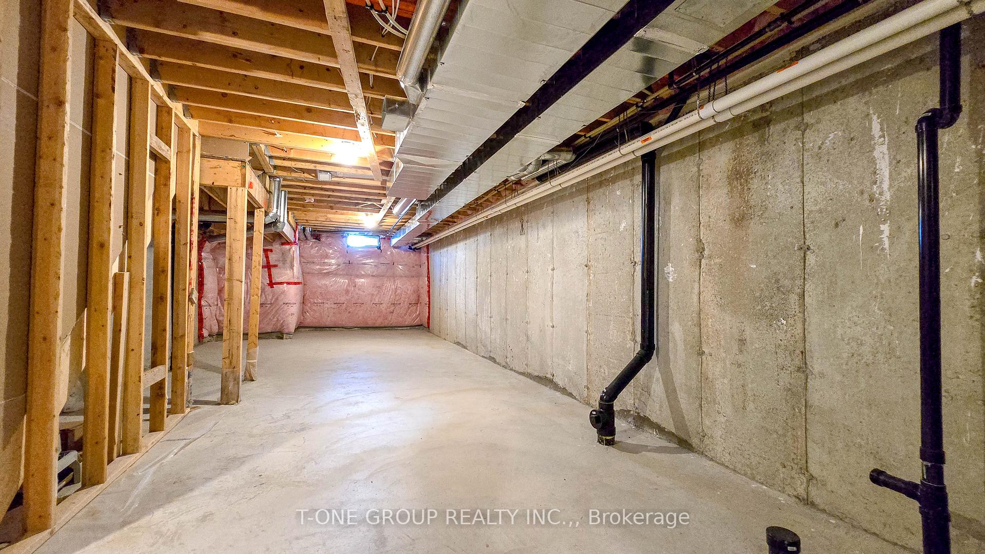 Photo 22 of 32 Harvest Field Road, Markham, Cornell — HOMEH