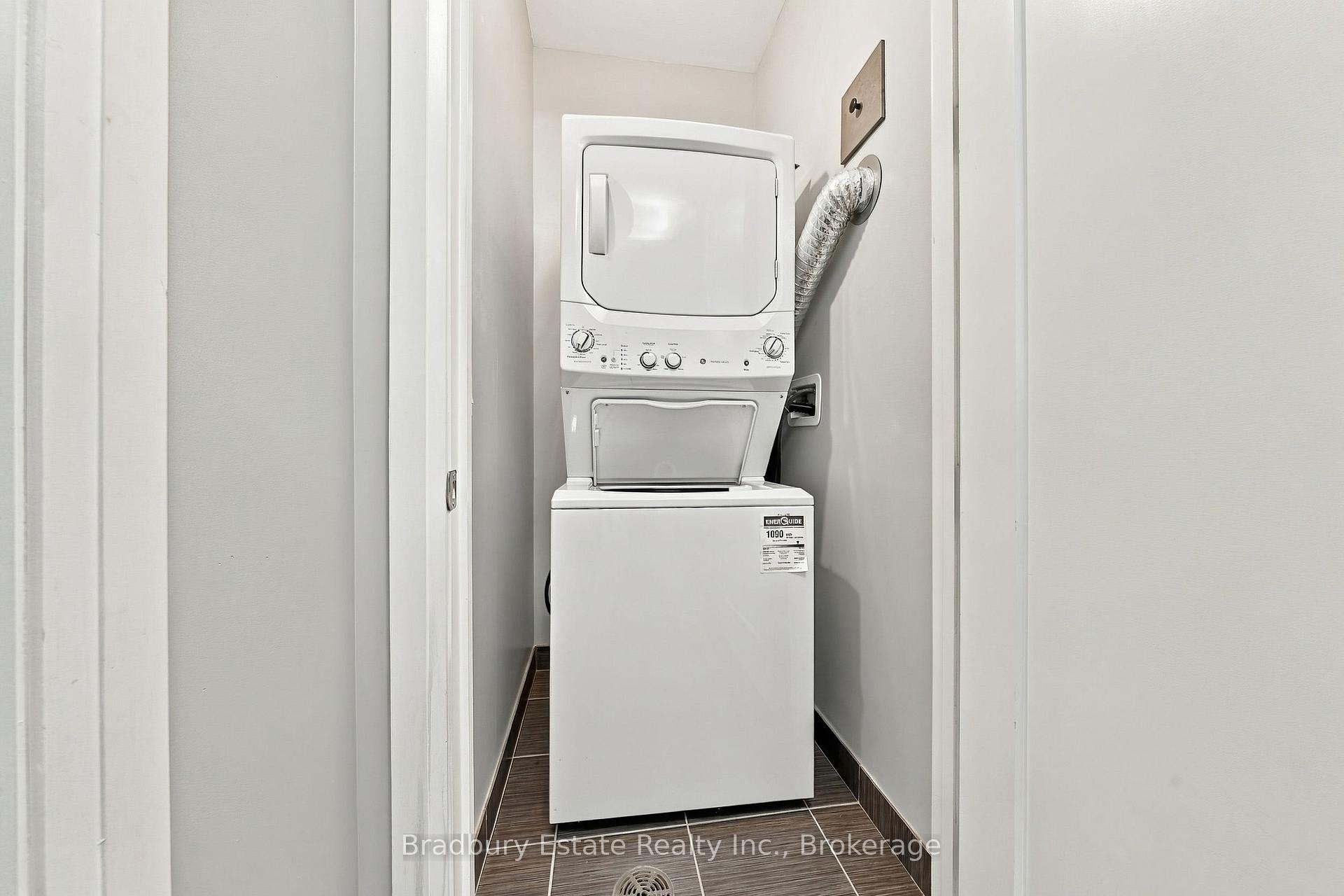 Photo 16 of Unit 607, 112 King Street E, Hamilton, Beasley — HOMEH