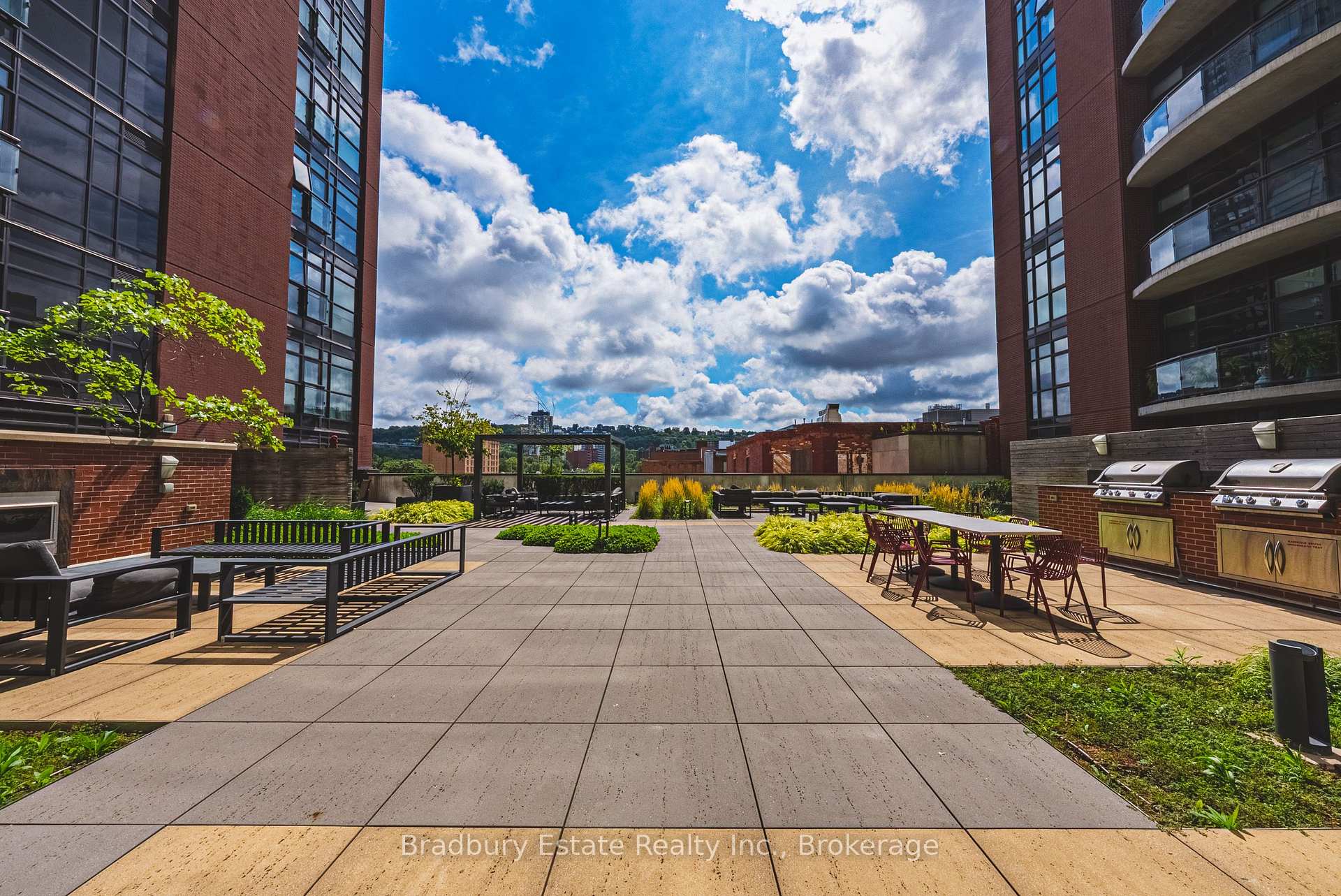 Photo 20 of Unit 607, 112 King Street E, Hamilton, Beasley — HOMEH