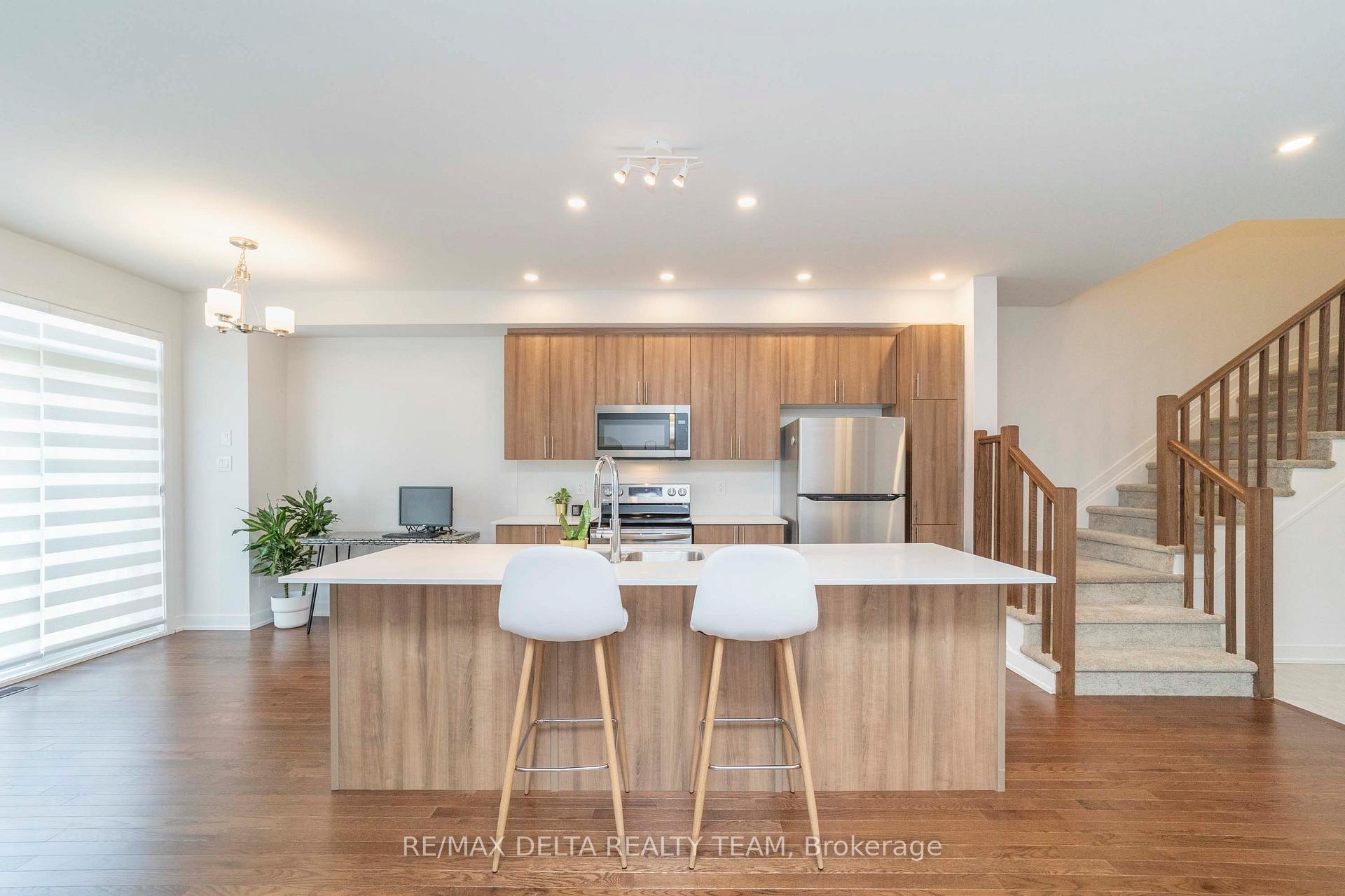 Photo 9 of 631 Knotridge Street, Ottawa, Mer Bleue/Bradley Estates/Anderson Park — HOMEH