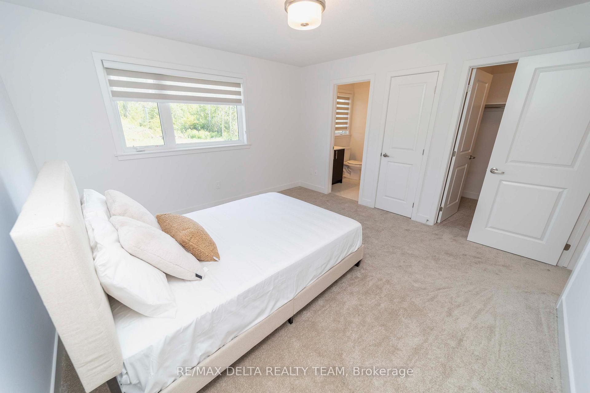 Photo 16 of 631 Knotridge Street, Ottawa, Mer Bleue/Bradley Estates/Anderson Park — HOMEH