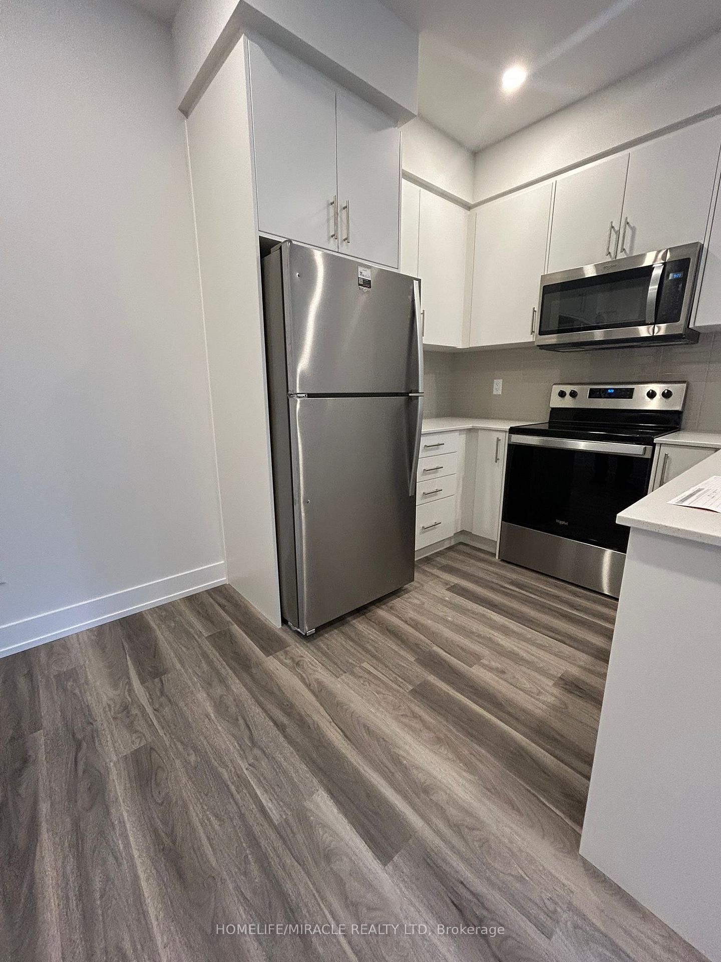 Photo 7 of Unit 221, 1100 Lackner Place, Kitchener — HOMEH