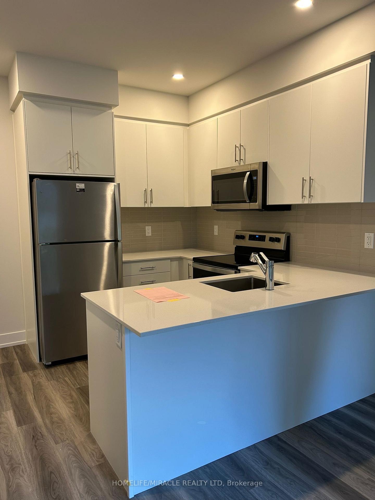 Photo 8 of Unit 221, 1100 Lackner Place, Kitchener — HOMEH