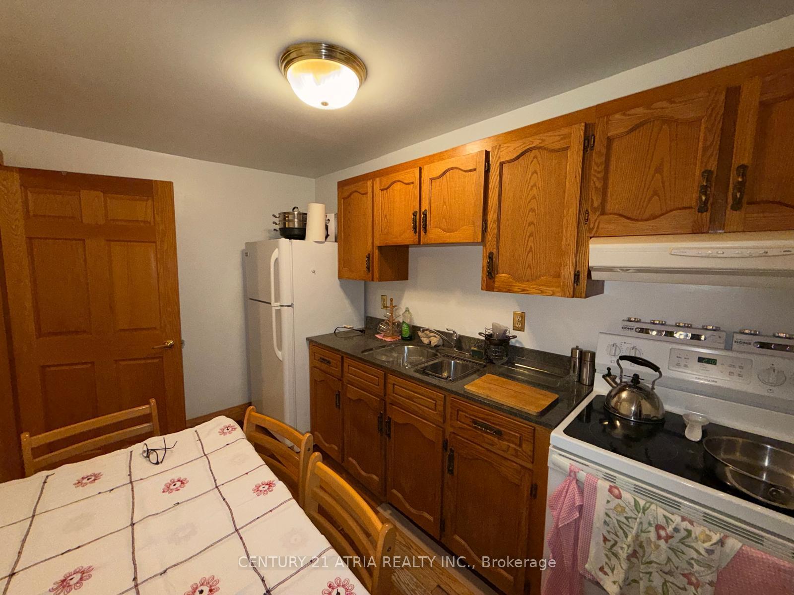 Photo 11 of 74 Millicent Street, Toronto, Dovercourt-Wallace Emerson-Junction — HOMEH