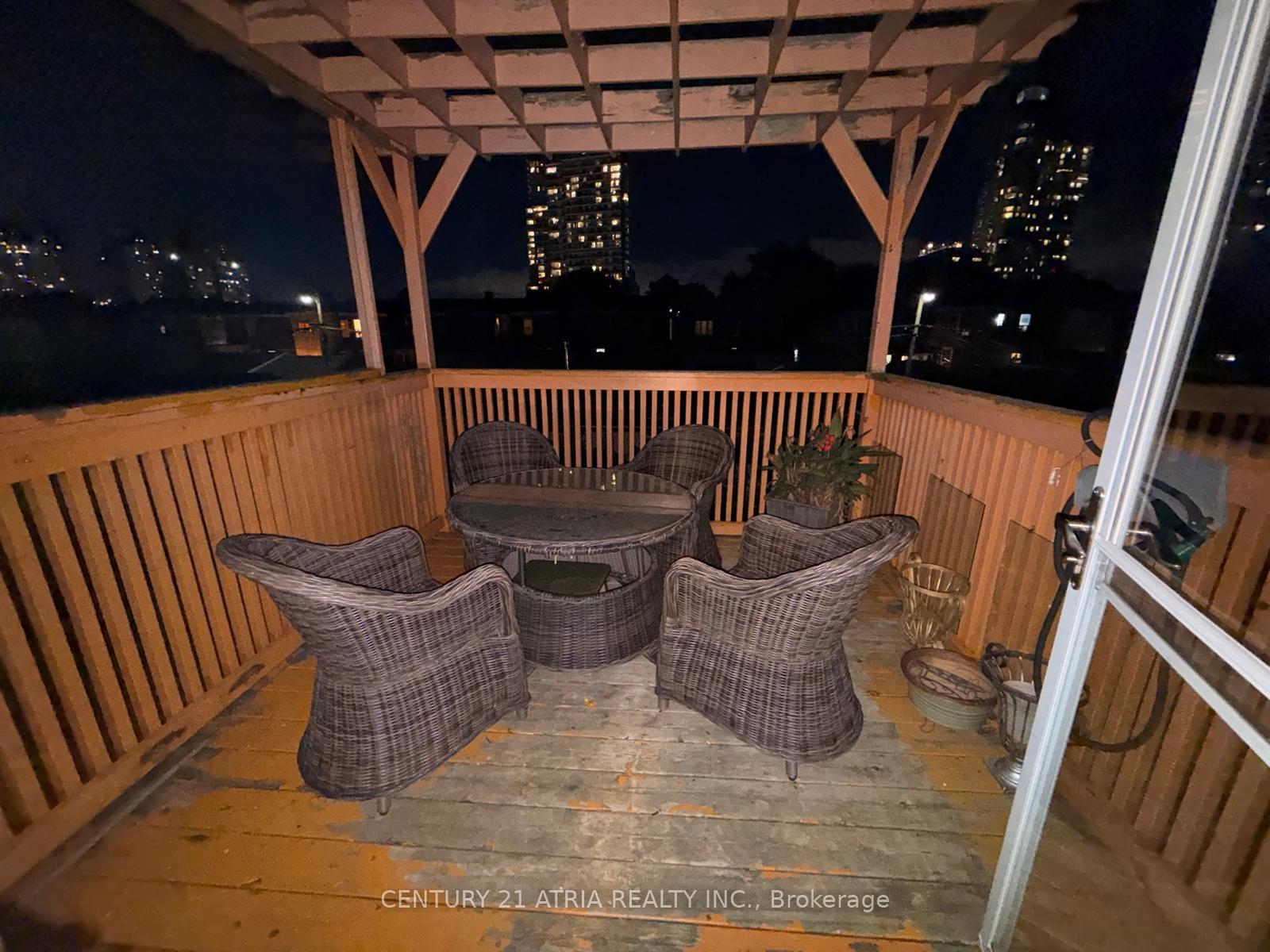 Photo 12 of 74 Millicent Street, Toronto, Dovercourt-Wallace Emerson-Junction — HOMEH