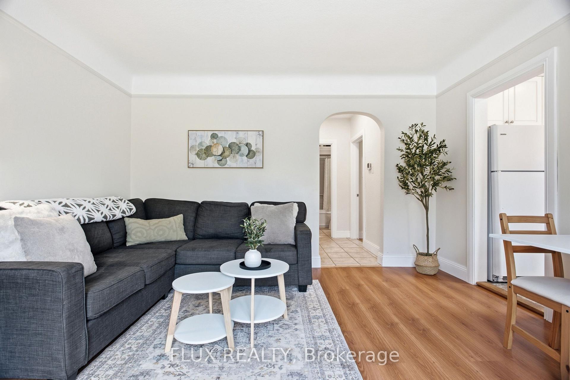 Photo 15 of 18 Birch Avenue, Kitchener, Northward — HOMEH