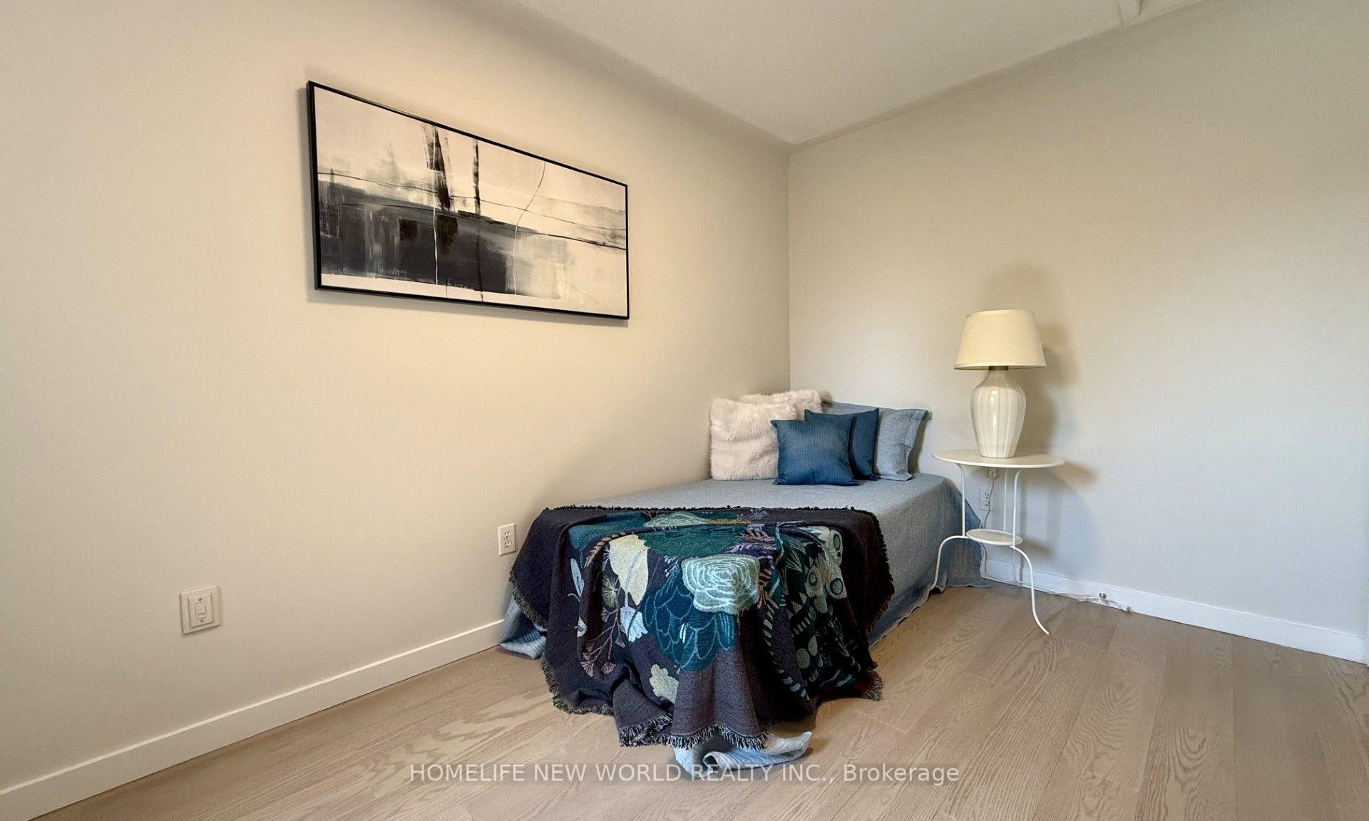 Photo 18 of 5666 Cortina Crescent, Mississauga, Hurontario — HOMEH