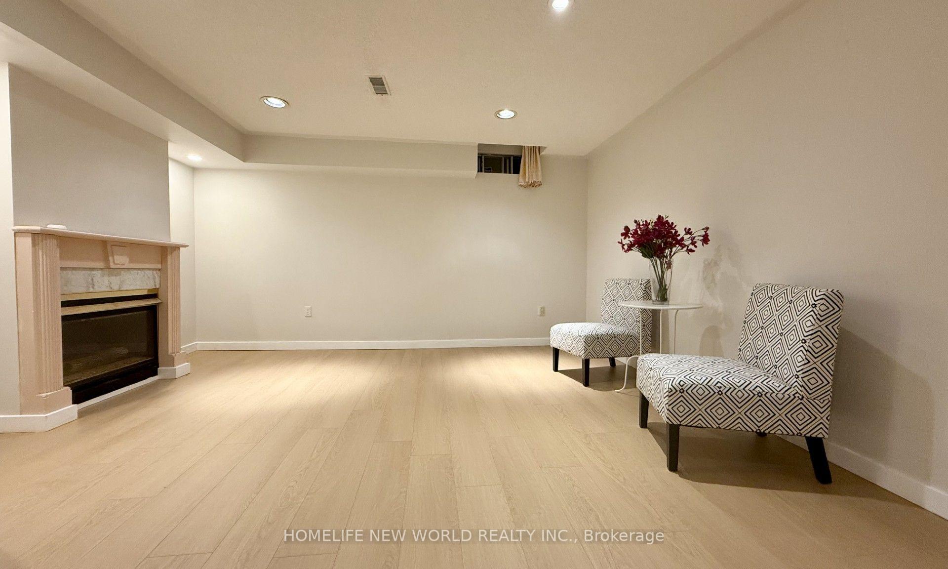 Photo 25 of 5666 Cortina Crescent, Mississauga, Hurontario — HOMEH