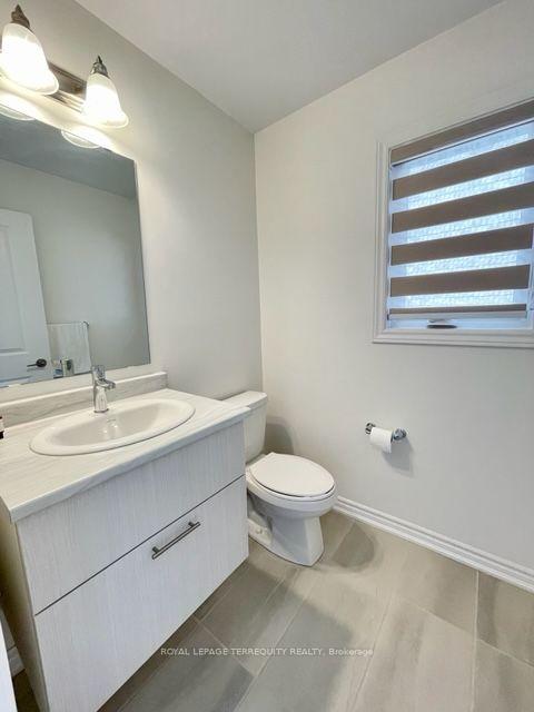 Photo 14 of 142 Shepherd Drive, Barrie, Rural Barrie Southeast — HOMEH