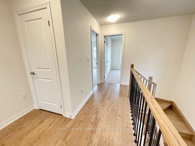 Photo 17 of 142 Shepherd Drive, Barrie, Rural Barrie Southeast — HOMEH