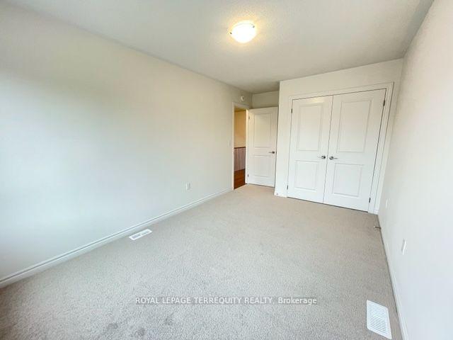 Photo 30 of 142 Shepherd Drive, Barrie, Rural Barrie Southeast — HOMEH
