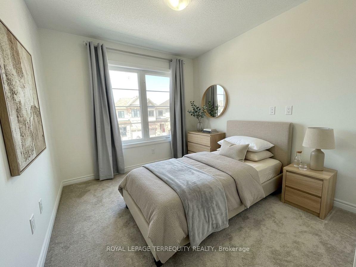 Photo 31 of 142 Shepherd Drive, Barrie, Rural Barrie Southeast — HOMEH