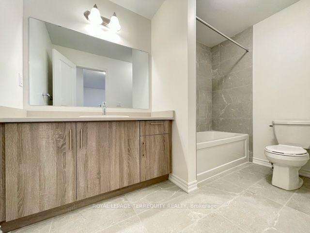 Photo 35 of 142 Shepherd Drive, Barrie, Rural Barrie Southeast — HOMEH