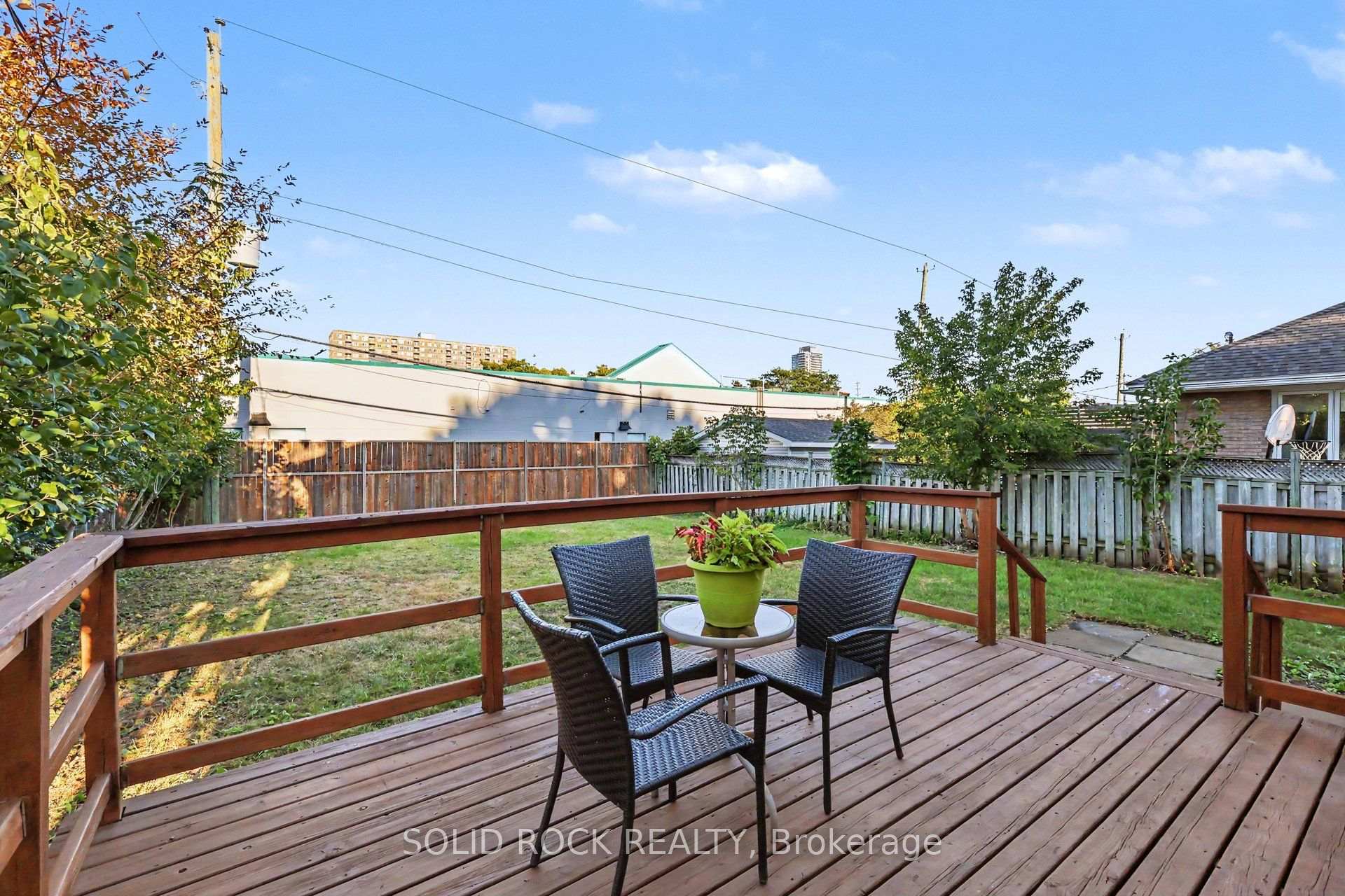 Photo 28 of 667 Alesther Street, Ottawa, Overbrook/Castle Heights — HOMEH