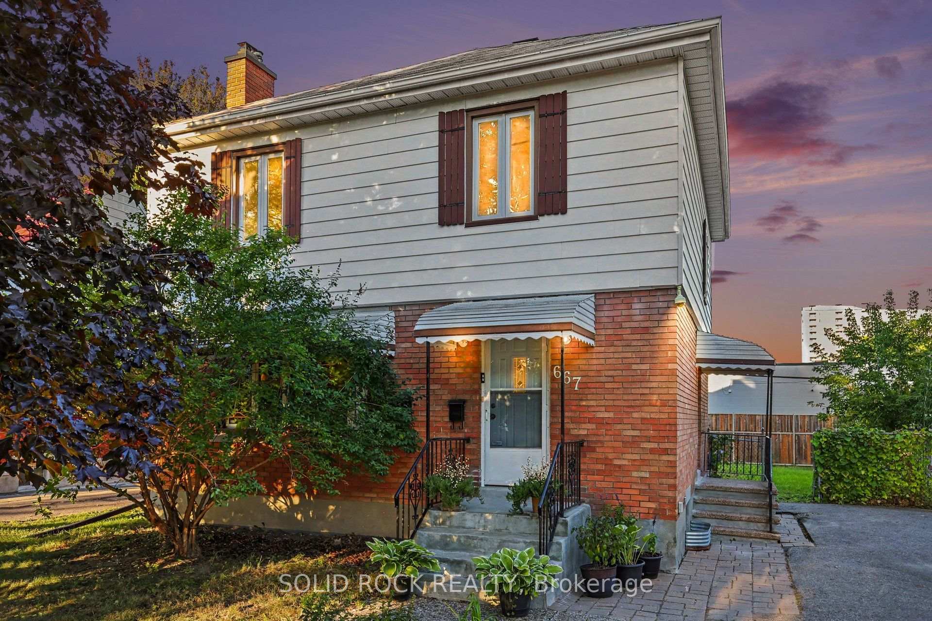 Photo 31 of 667 Alesther Street, Ottawa, Overbrook/Castle Heights — HOMEH