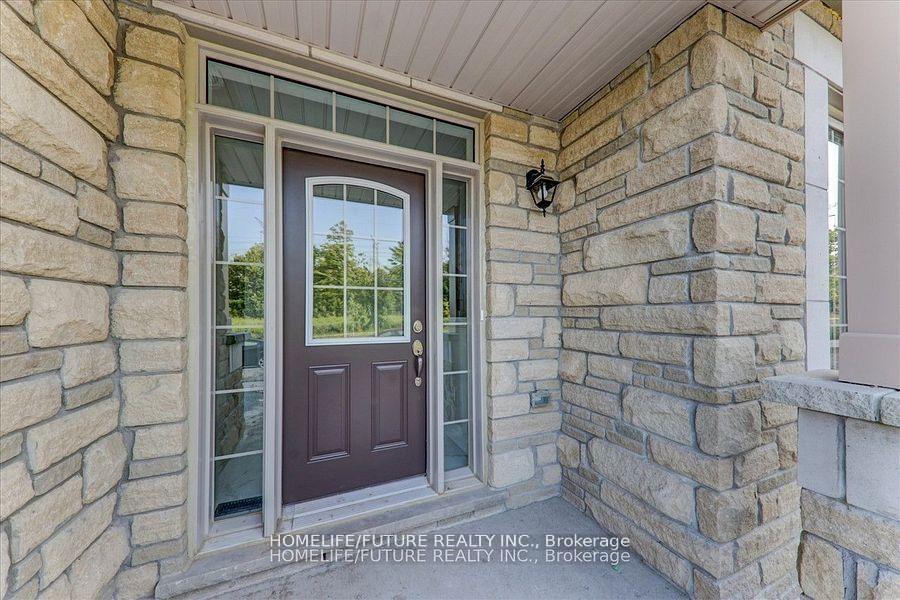 Photo 4 of 299 Kirkham Drive, Markham, Cedarwood — HOMEH