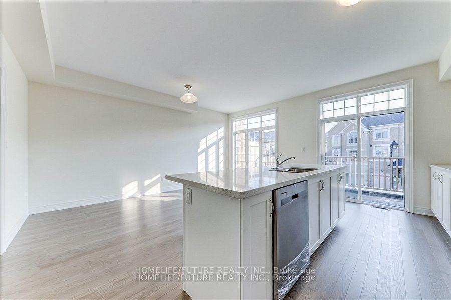 Photo 6 of 299 Kirkham Drive, Markham, Cedarwood — HOMEH