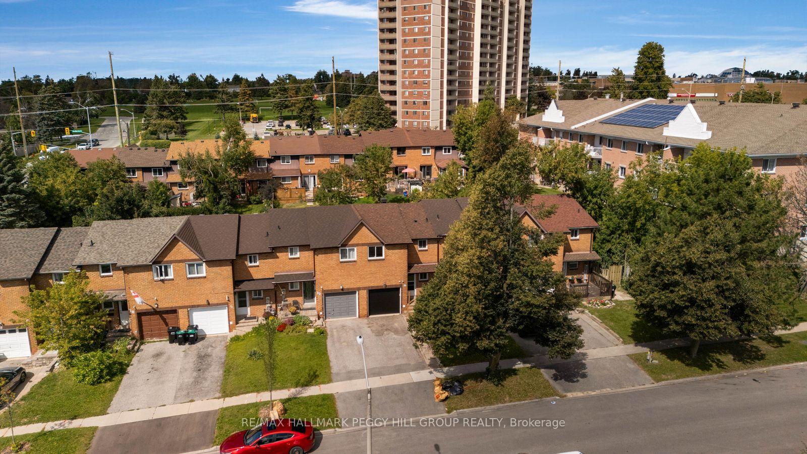 Photo 14 of 30 Golfdale Road, Barrie, Sunnidale — HOMEH
