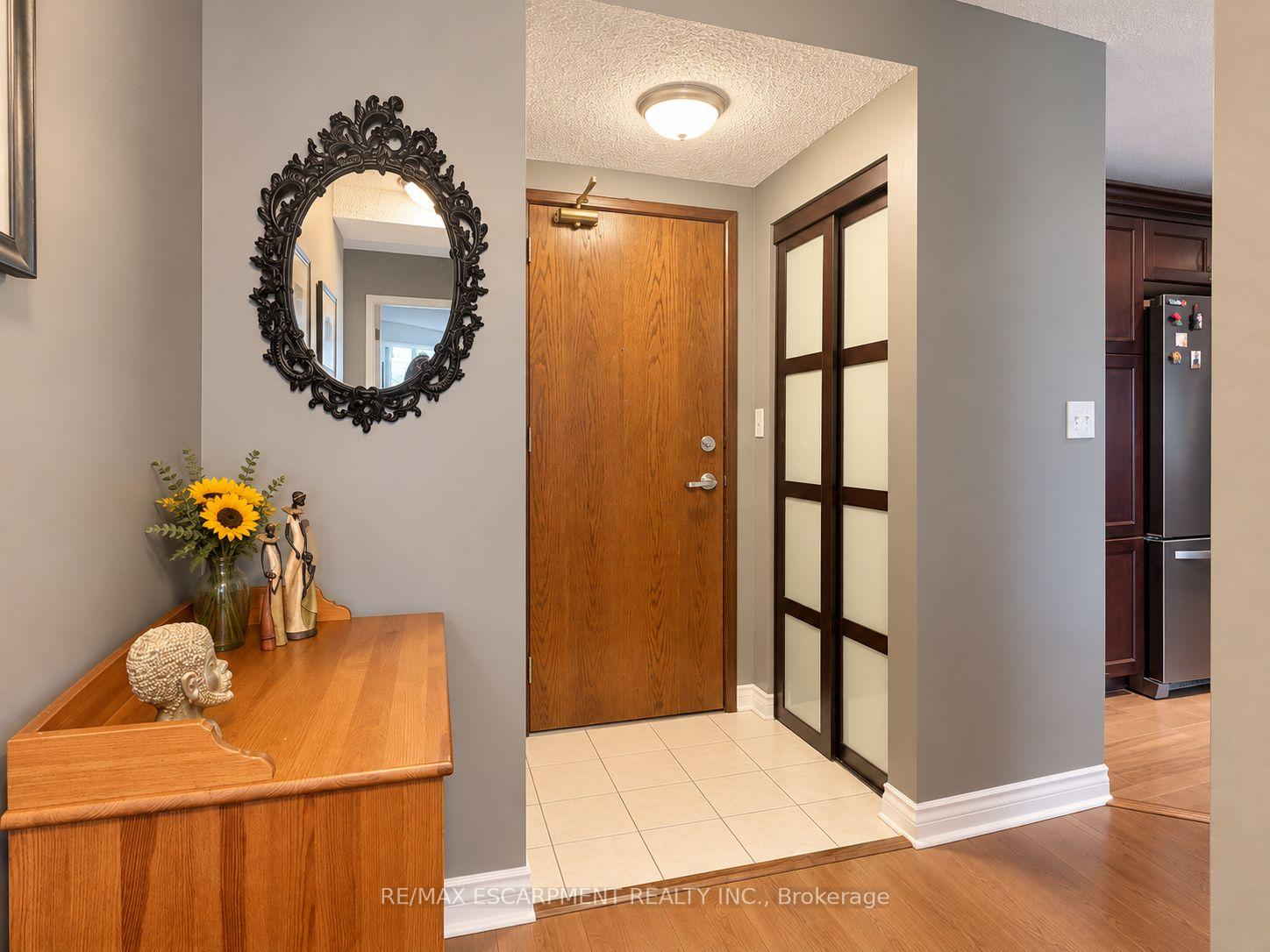 Photo 6 of Unit 503, 1276 Maple Crossing Boulevard, Burlington, Brant — HOMEH