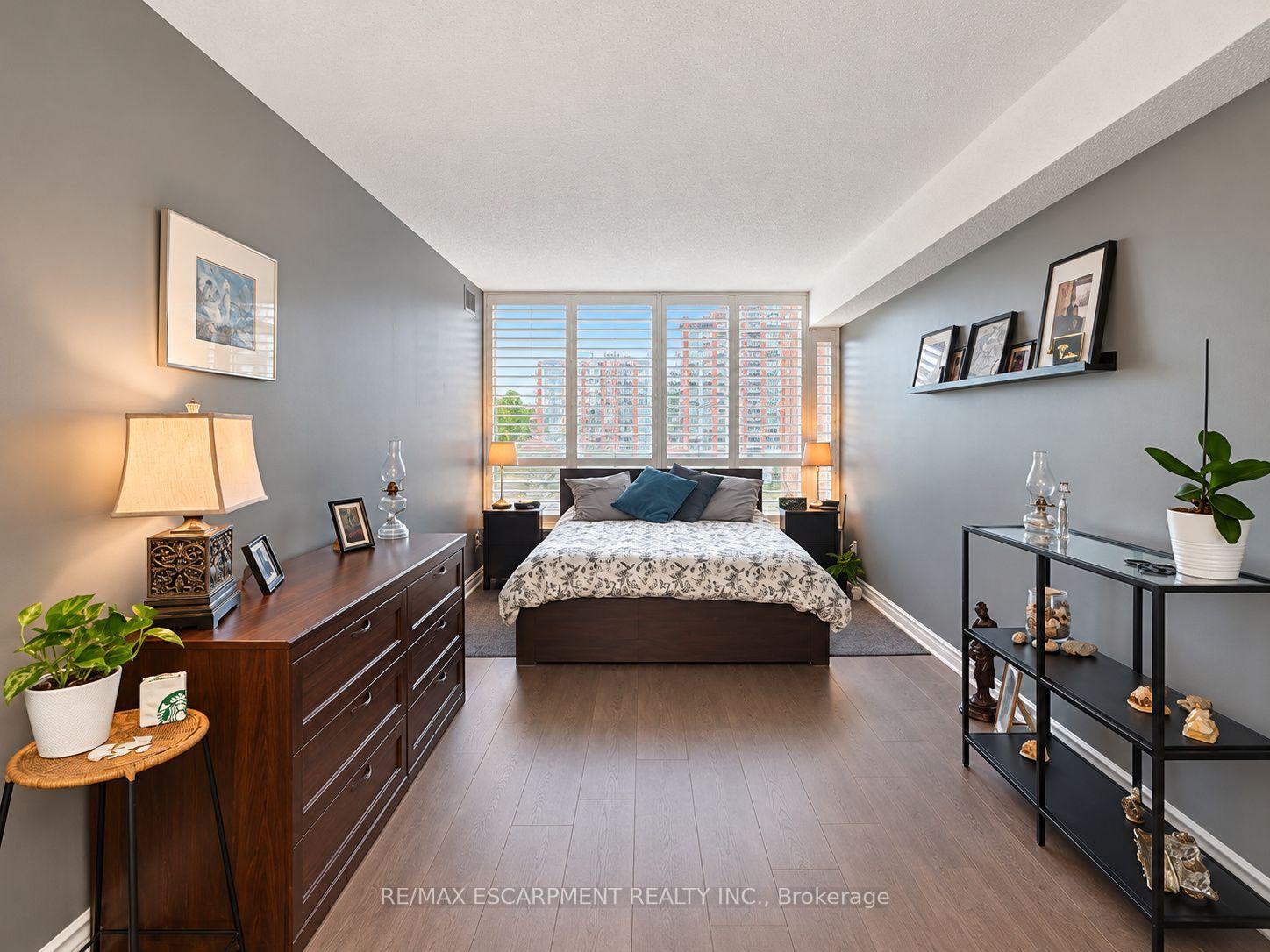 Photo 15 of Unit 503, 1276 Maple Crossing Boulevard, Burlington, Brant — HOMEH