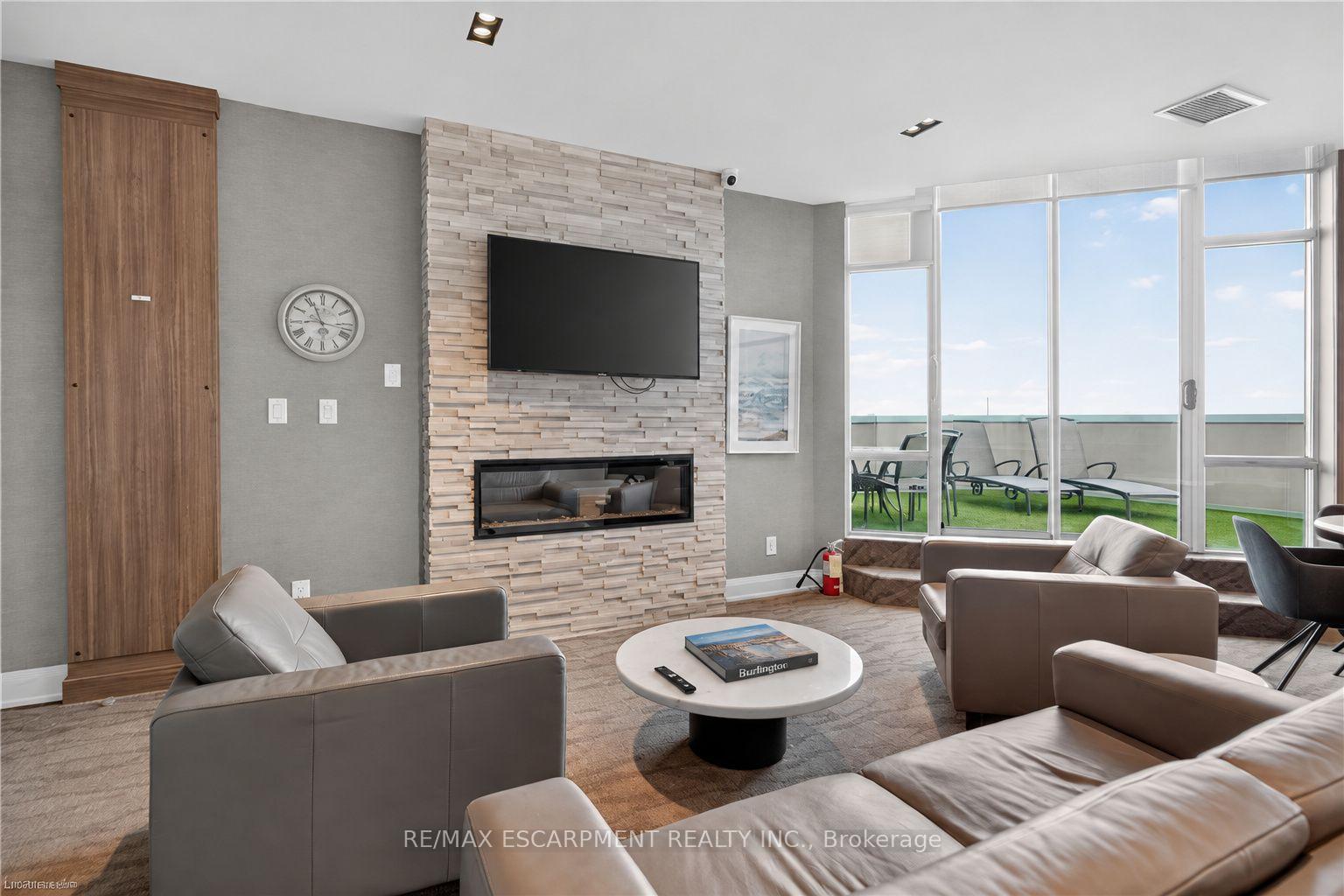 Photo 26 of Unit 503, 1276 Maple Crossing Boulevard, Burlington, Brant — HOMEH