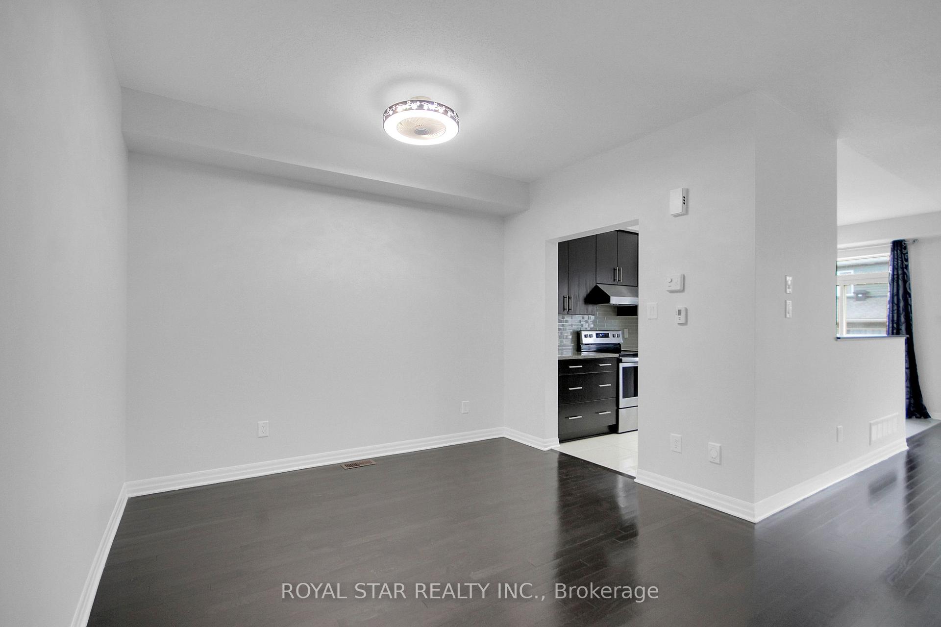 Photo 9 of 605 Sunburst Street, Ottawa, Leitrim — HOMEH