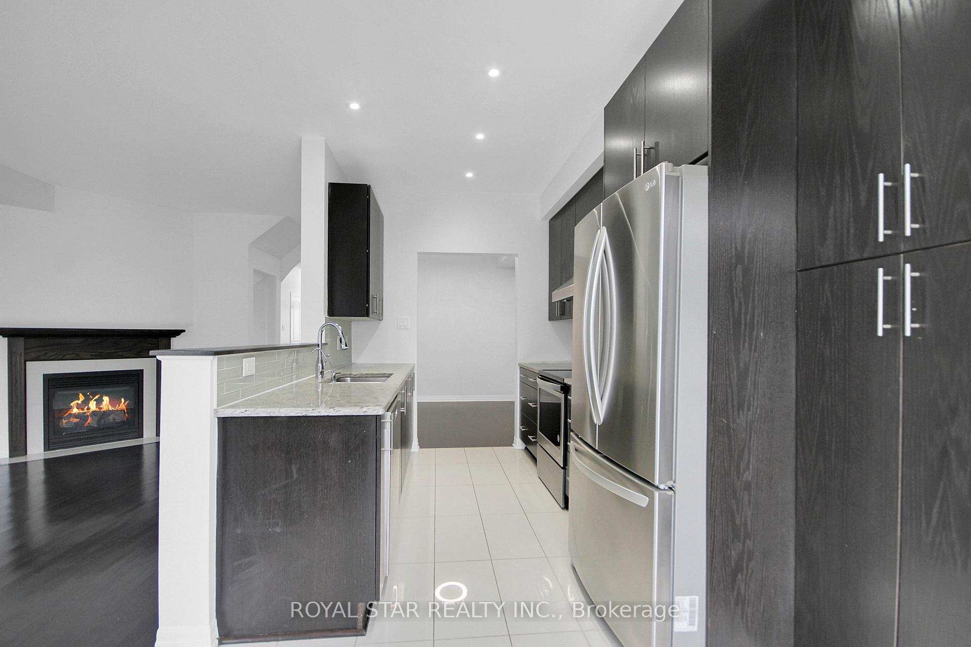 Photo 16 of 605 Sunburst Street, Ottawa, Leitrim — HOMEH