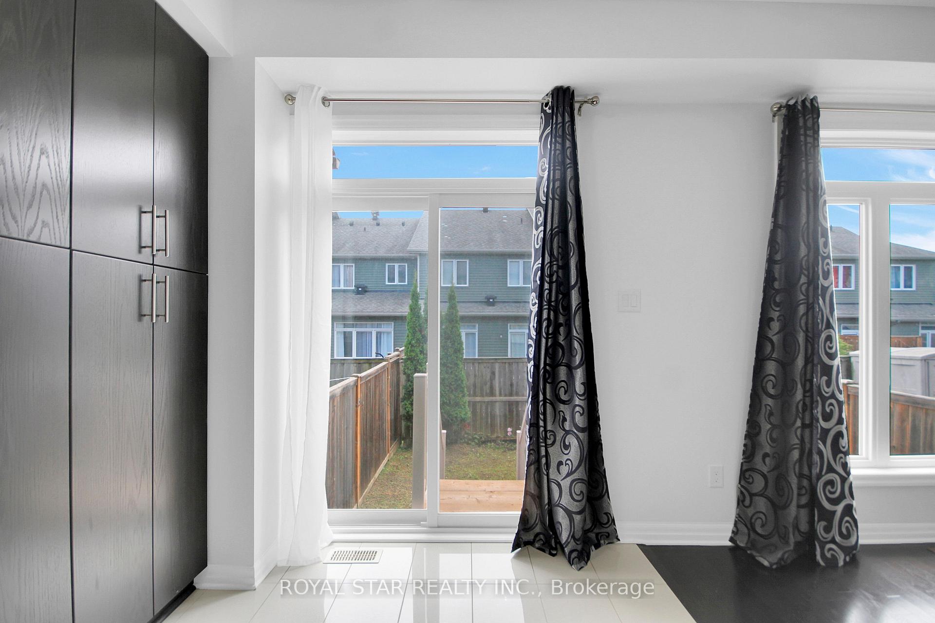 Photo 21 of 605 Sunburst Street, Ottawa, Leitrim — HOMEH
