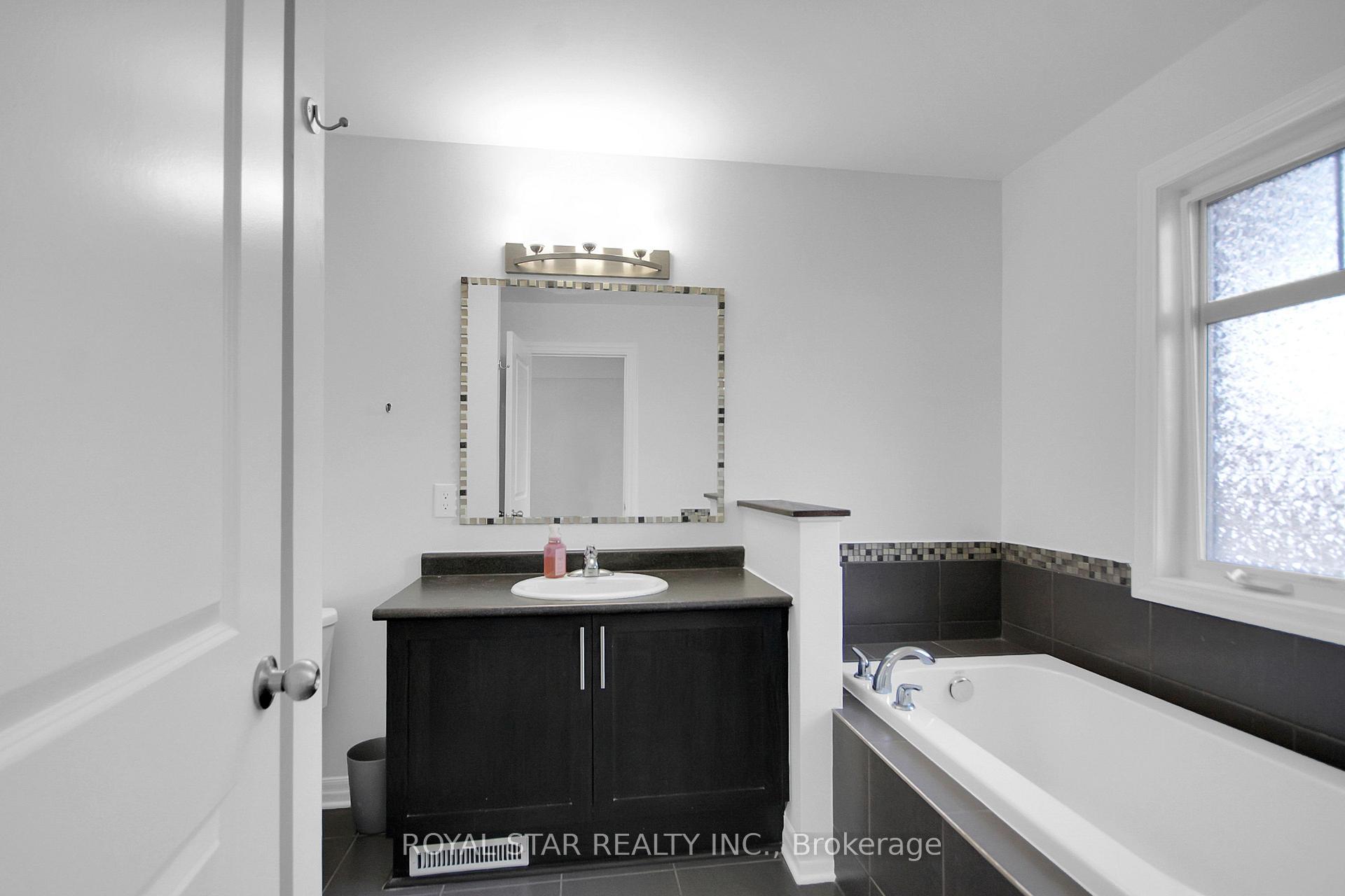Photo 31 of 605 Sunburst Street, Ottawa, Leitrim — HOMEH