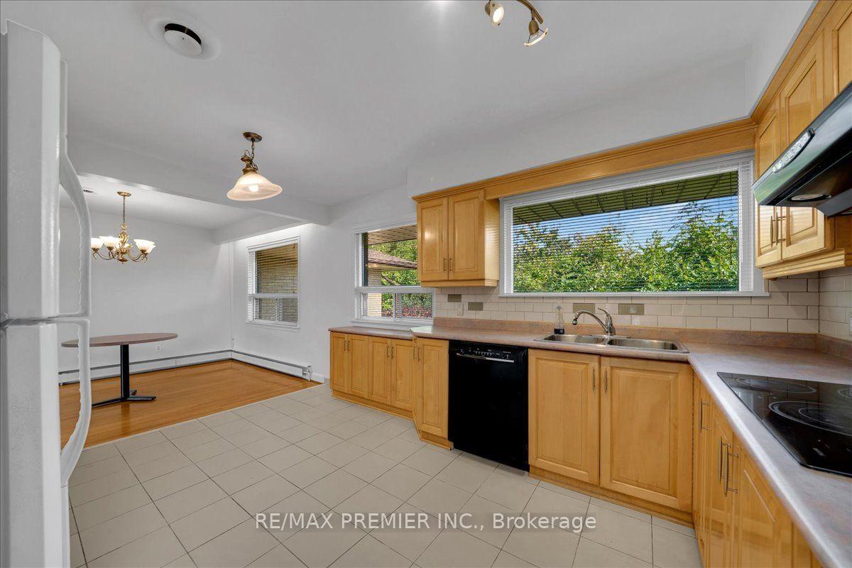 Photo 19 of 1 Gram Street, Vaughan, Maple — HOMEH