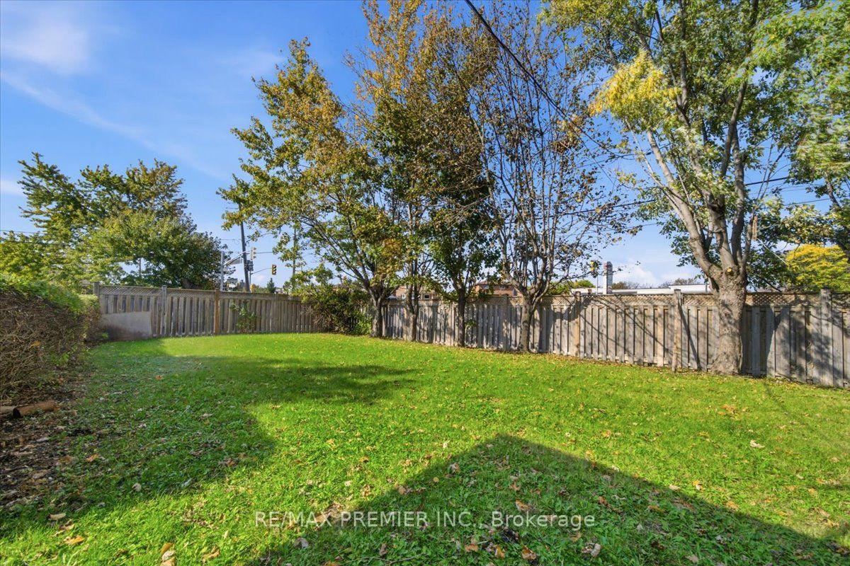 Photo 34 of 1 Gram Street, Vaughan, Maple — HOMEH