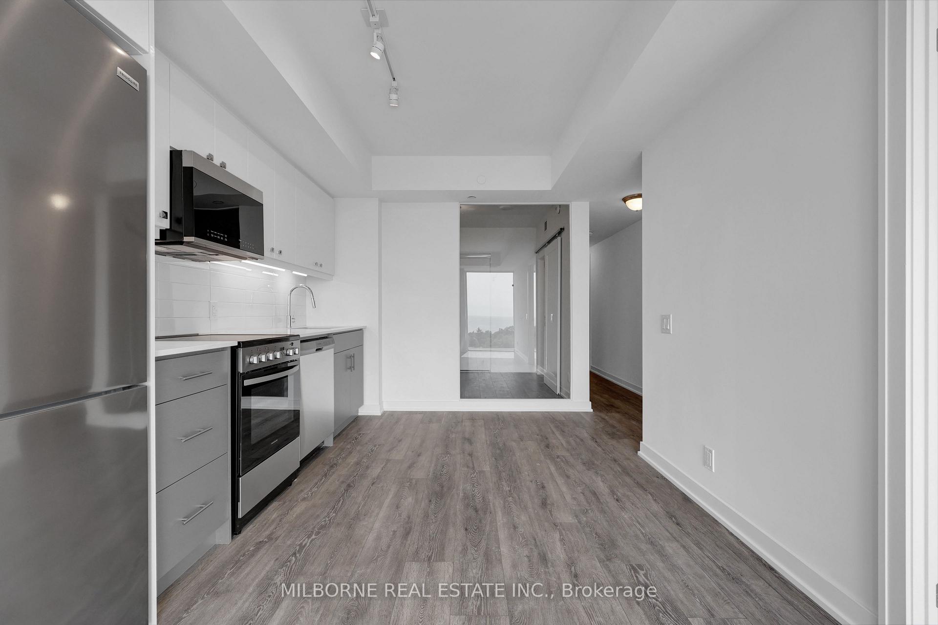 Photo 4 of Unit 914, 2 Manderley Drive, Scarborough, Birchcliffe-Cliffside — HOMEH