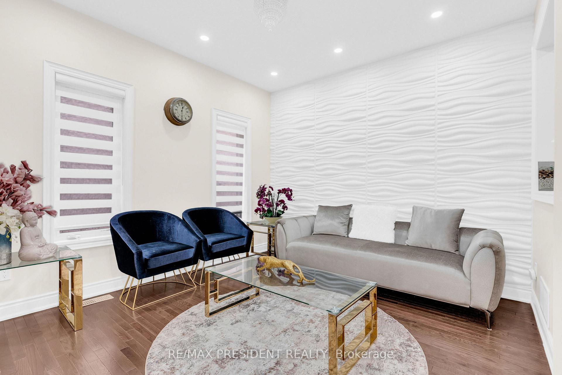 Photo 7 of 25 Selsdon Street, Brampton, Credit Valley — HOMEH