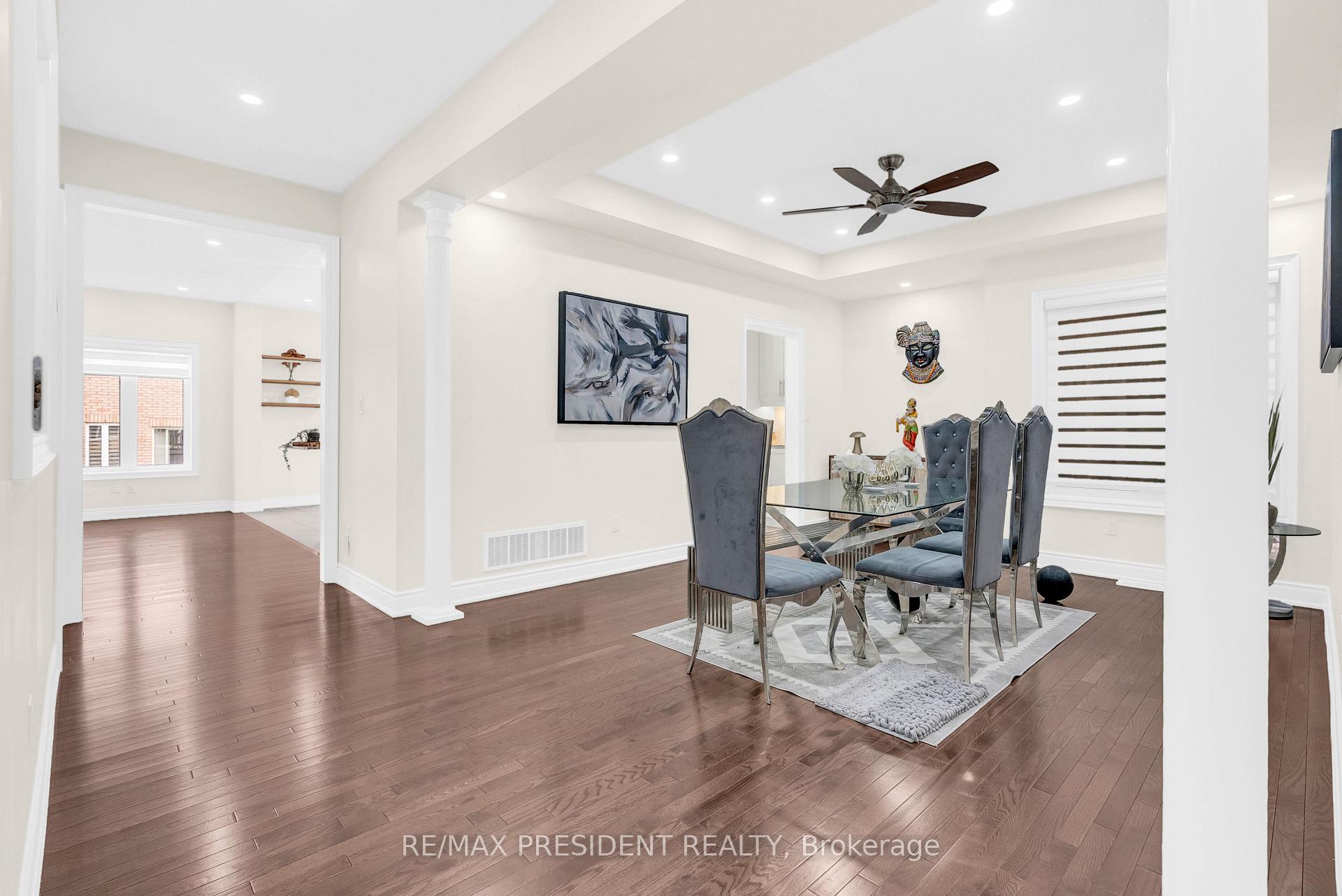 Photo 8 of 25 Selsdon Street, Brampton, Credit Valley — HOMEH