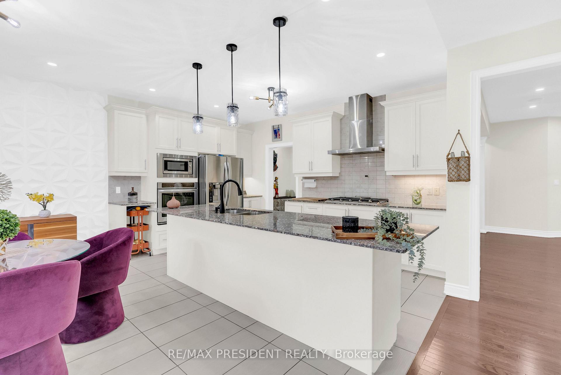 Photo 11 of 25 Selsdon Street, Brampton, Credit Valley — HOMEH