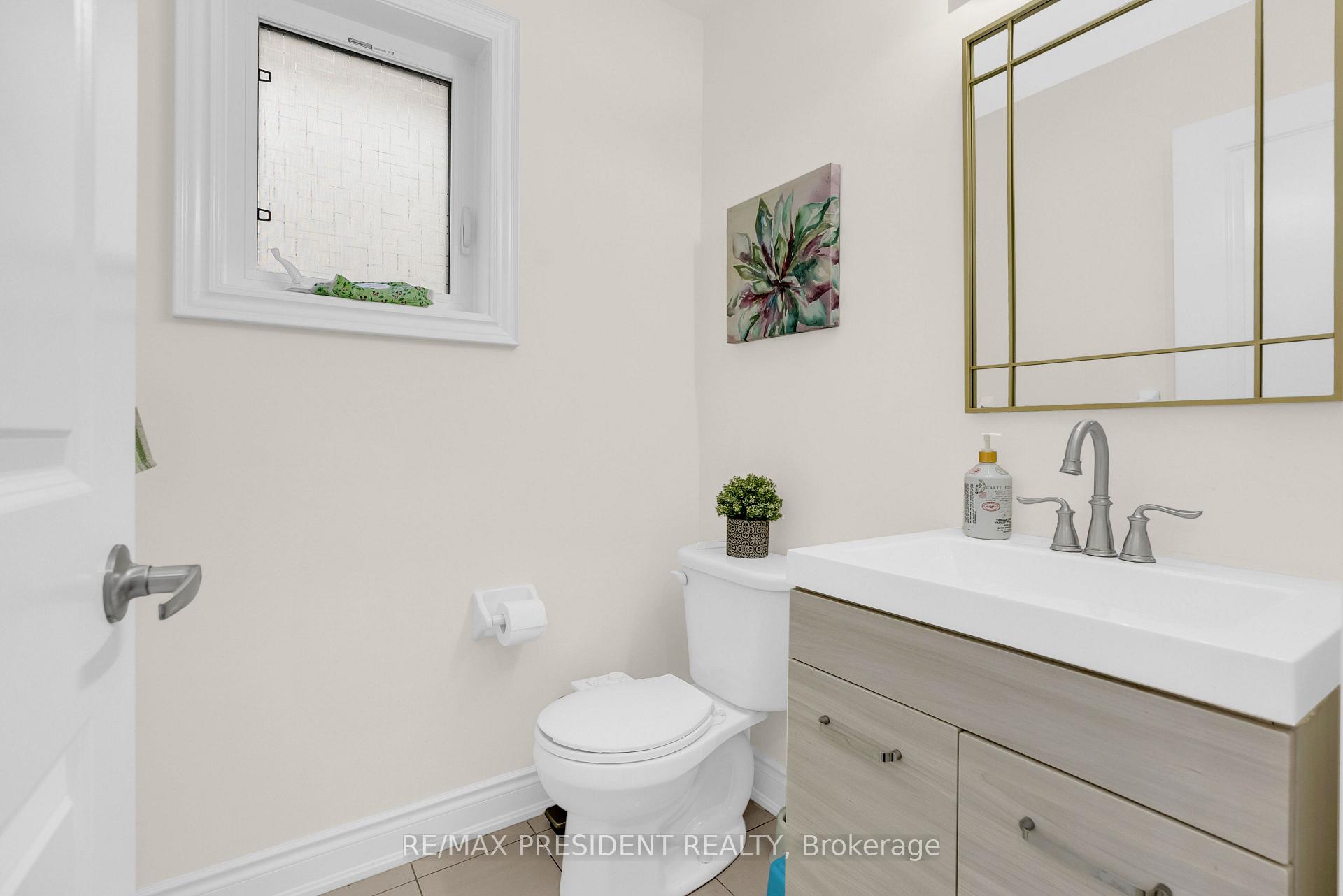 Photo 14 of 25 Selsdon Street, Brampton, Credit Valley — HOMEH