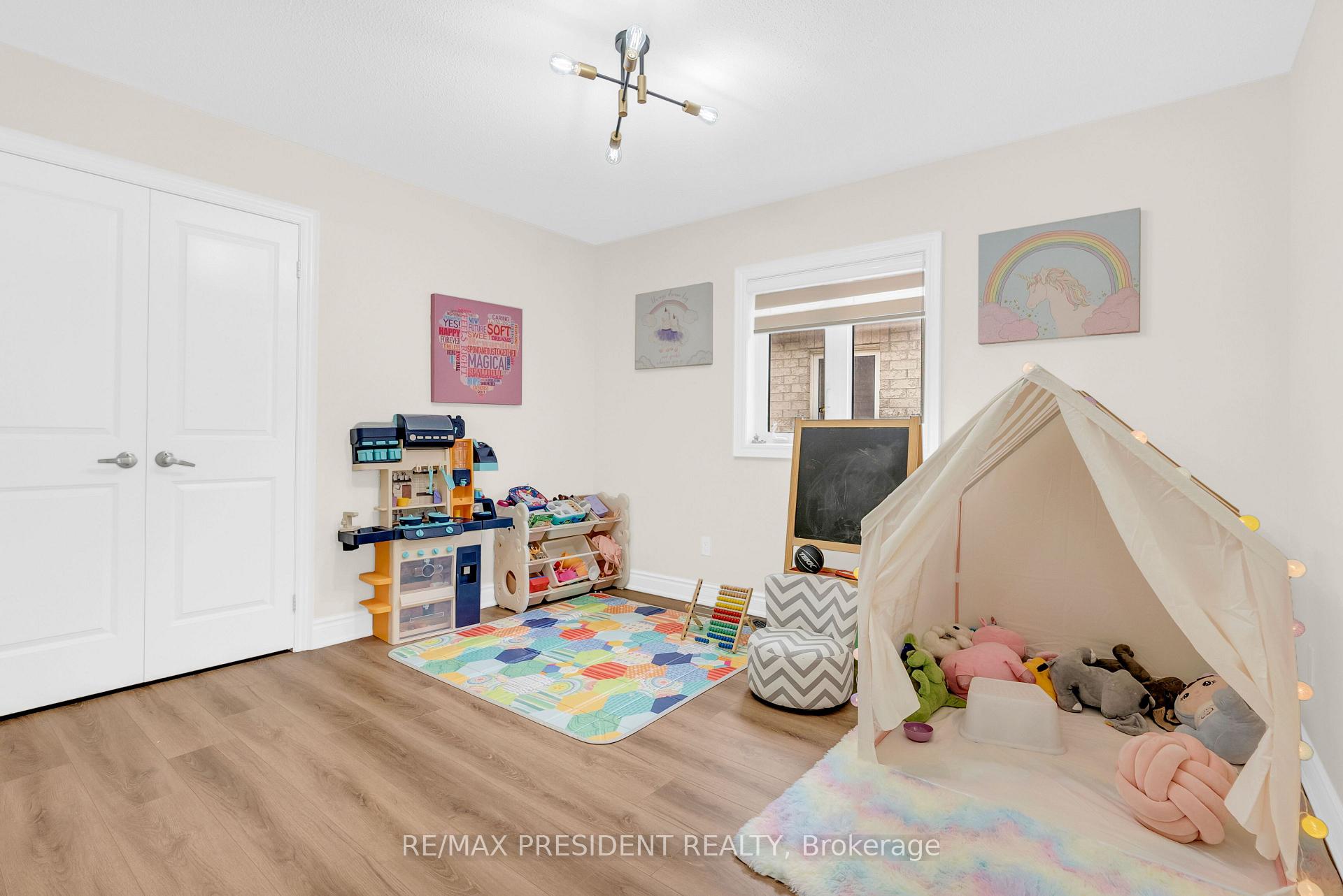 Photo 30 of 25 Selsdon Street, Brampton, Credit Valley — HOMEH