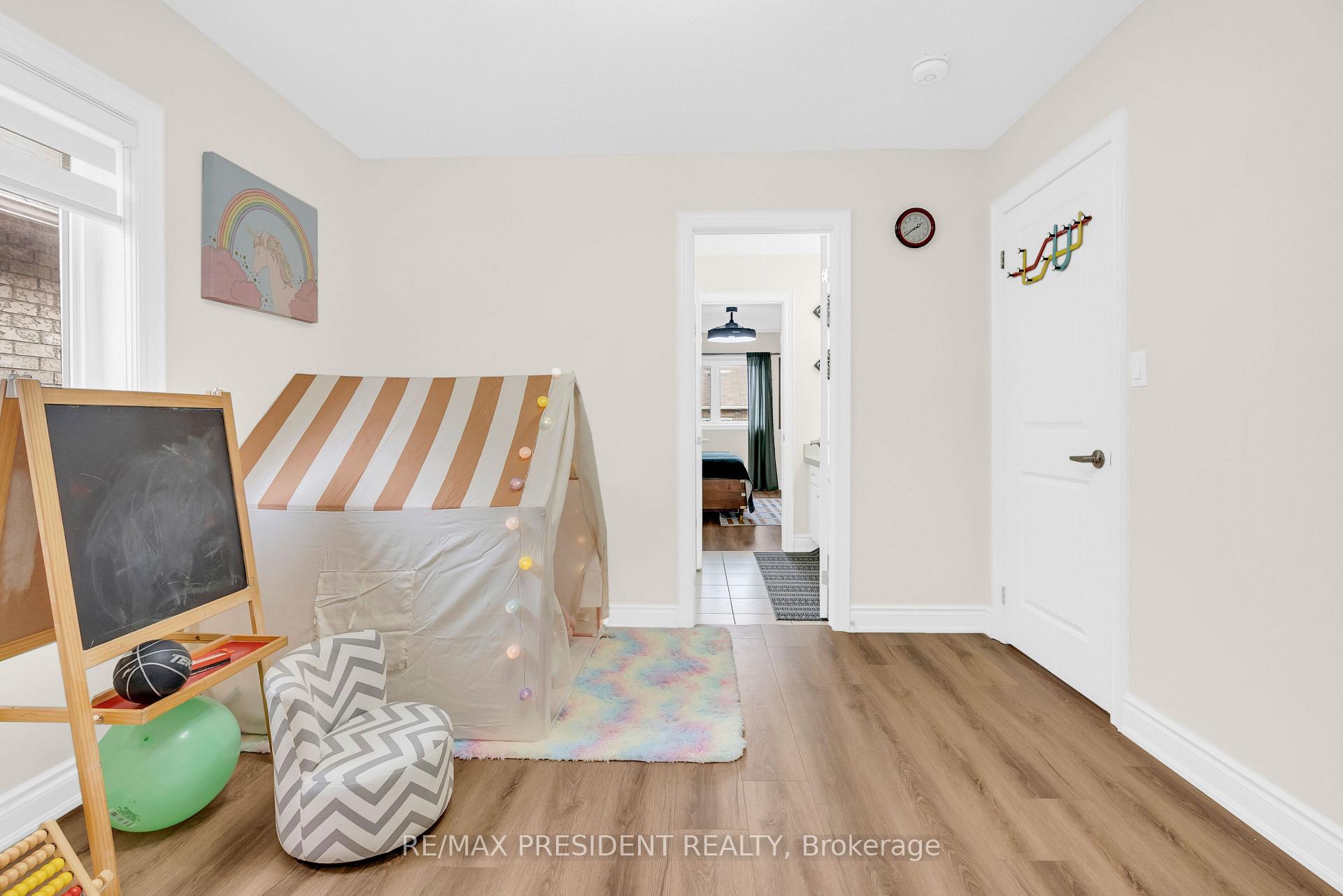 Photo 31 of 25 Selsdon Street, Brampton, Credit Valley — HOMEH