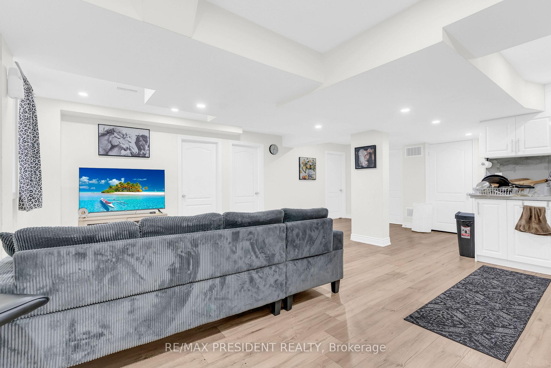 Photo 34 of 25 Selsdon Street, Brampton, Credit Valley — HOMEH
