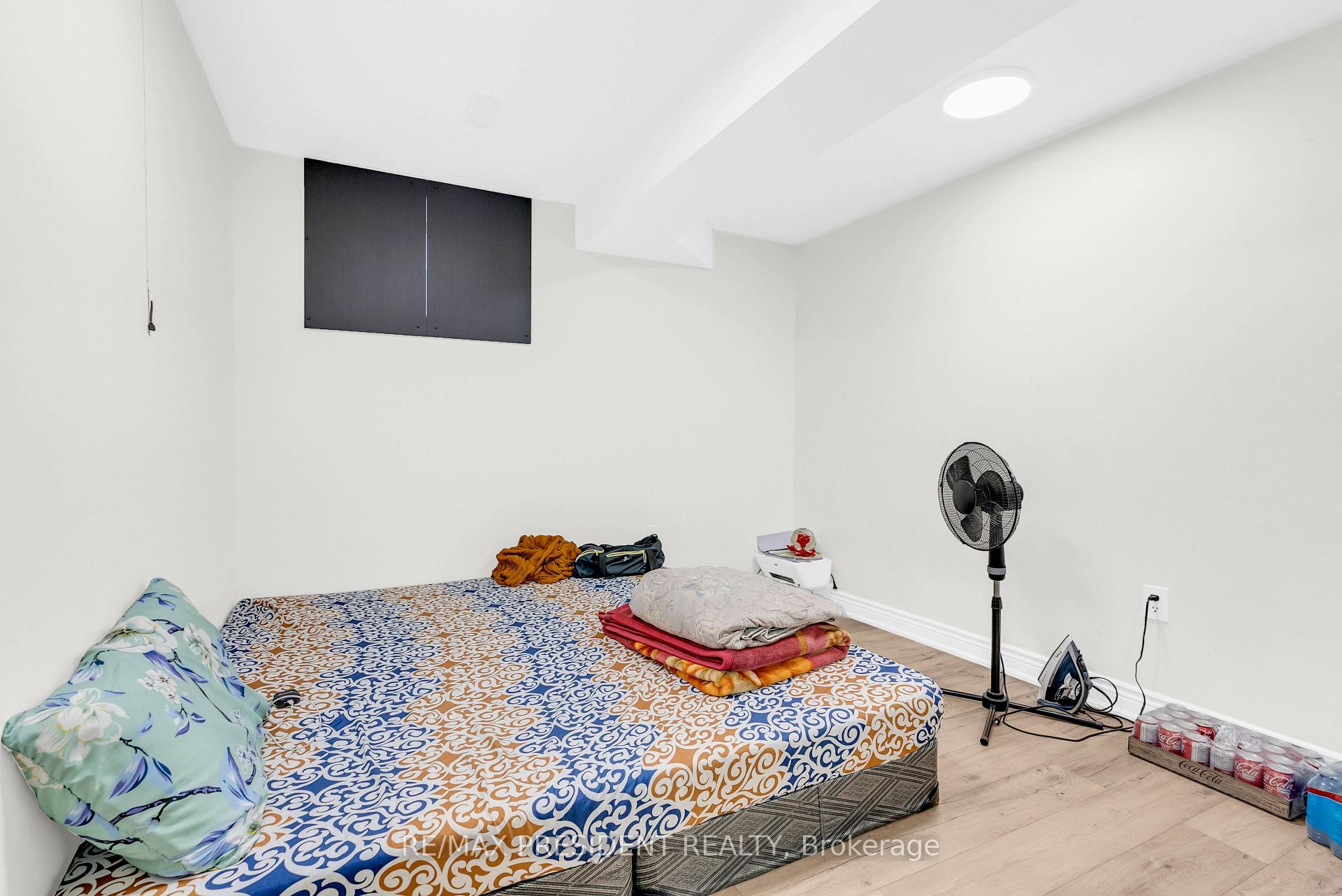 Photo 40 of 25 Selsdon Street, Brampton, Credit Valley — HOMEH