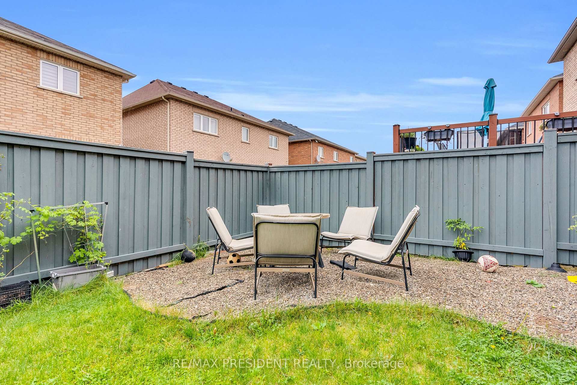 Photo 47 of 25 Selsdon Street, Brampton, Credit Valley — HOMEH
