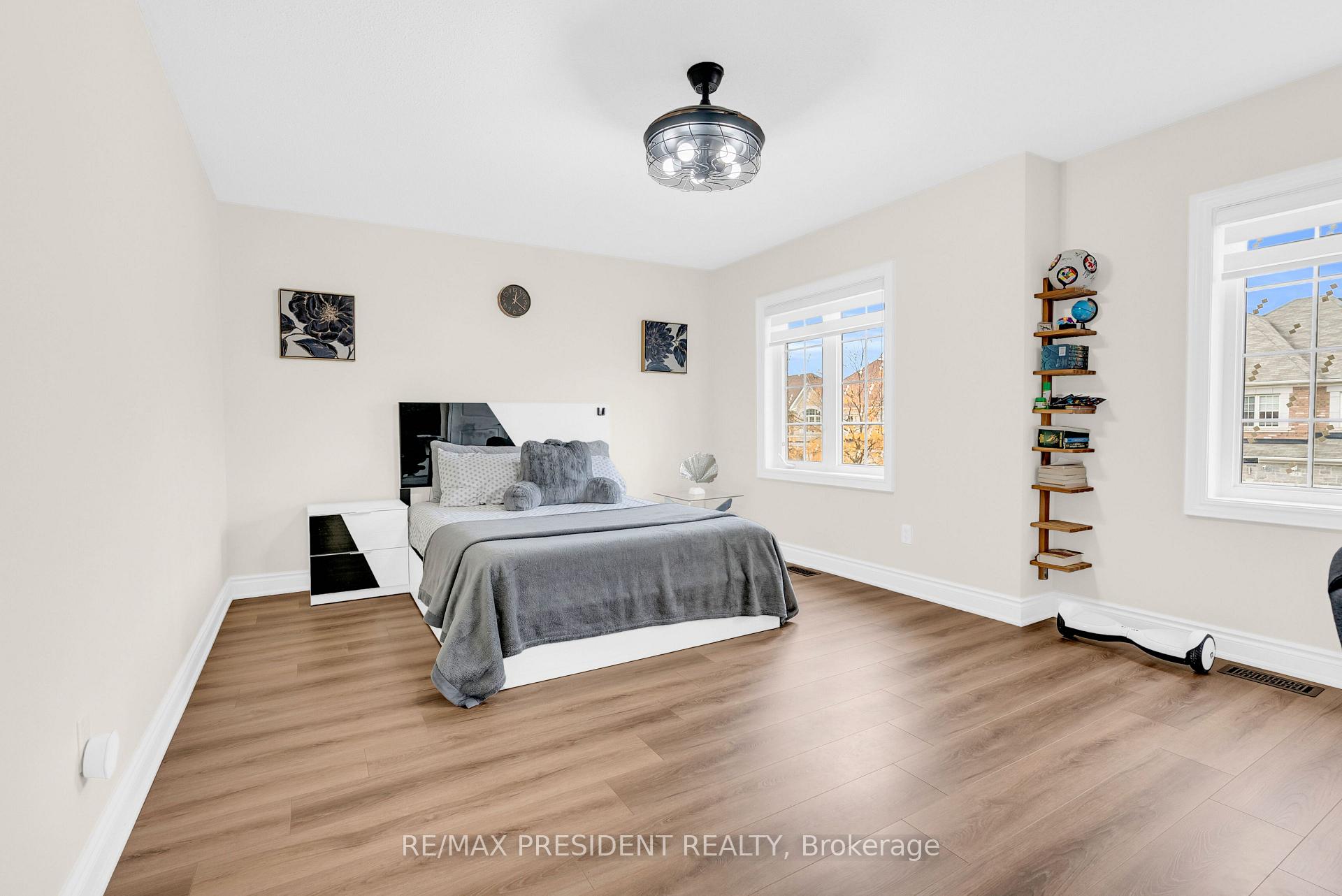 Photo 50 of 25 Selsdon Street, Brampton, Credit Valley — HOMEH